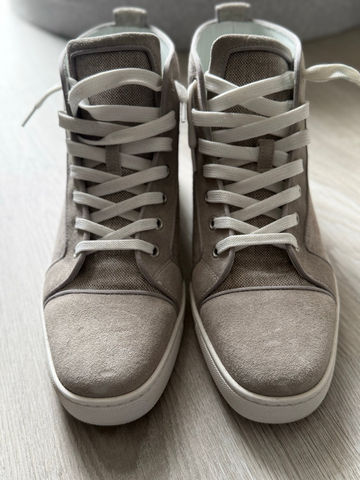 Christian Louboutin Louis Junior Spikes sneakers maat 41.5, Ophalen of Verzenden, Nieuw, Overige kleuren, Sneakers of Gympen