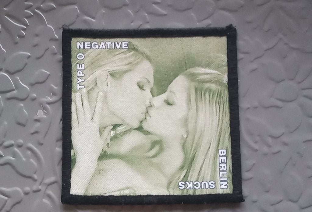 Type O Negative printed Berlin sucks  printed patch t98, Verzenden, Nieuw, Kleding