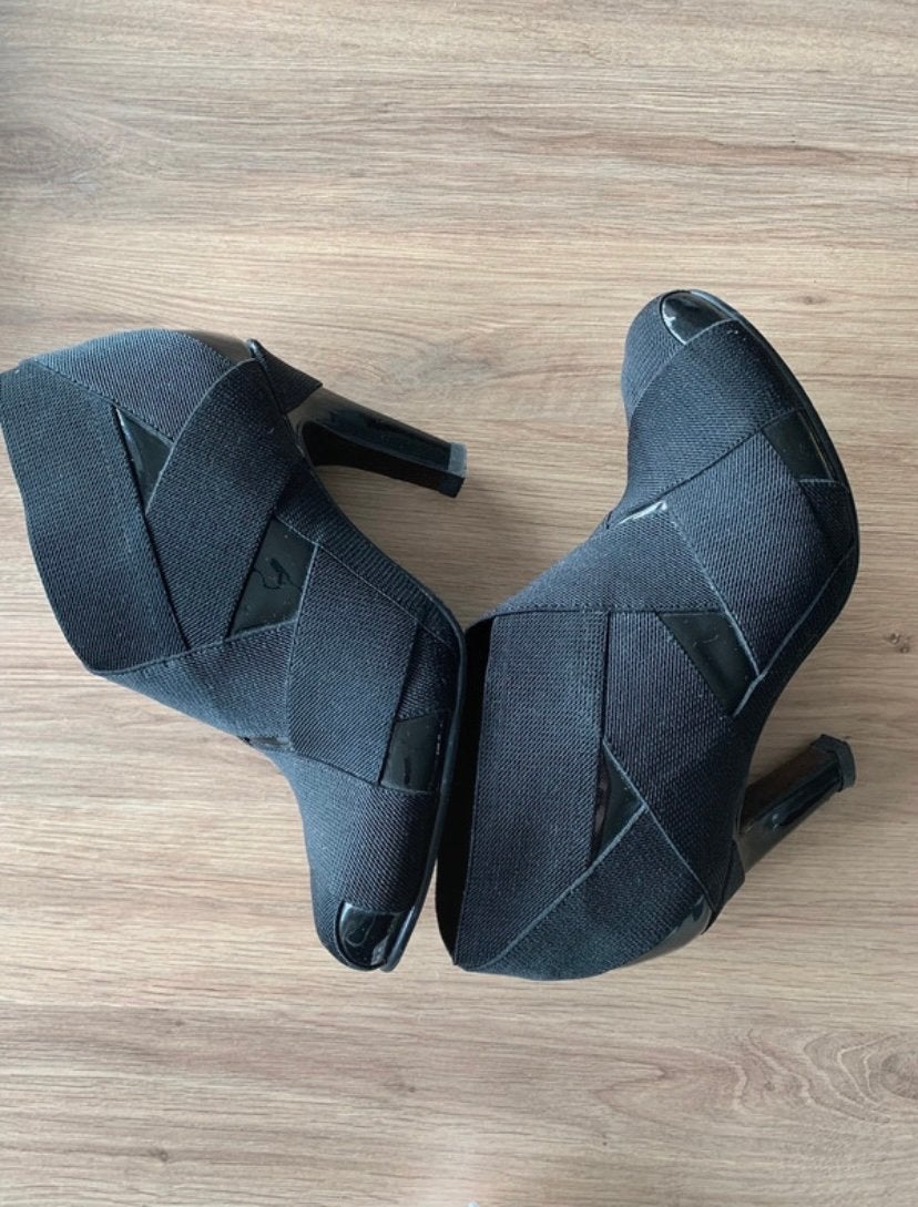 United Nude Eamz enkellaarsjes  Zwart Maat 38, Ophalen of Verzenden, Zo goed als nieuw, Zwart, Lage of Enkellaarzen