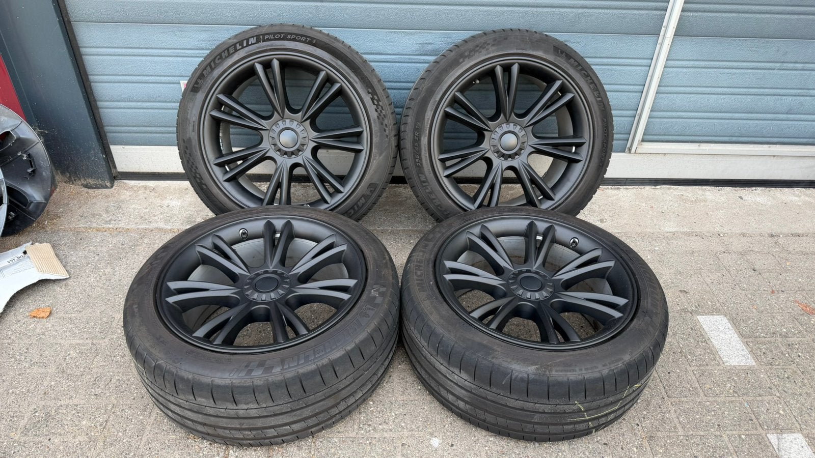 Originele Tesla Model Y 19 inch Gemini velgen tpms zomer, Auto-onderdelen, Banden en Velgen, Gebruikt, 255 mm, Banden en Velgen