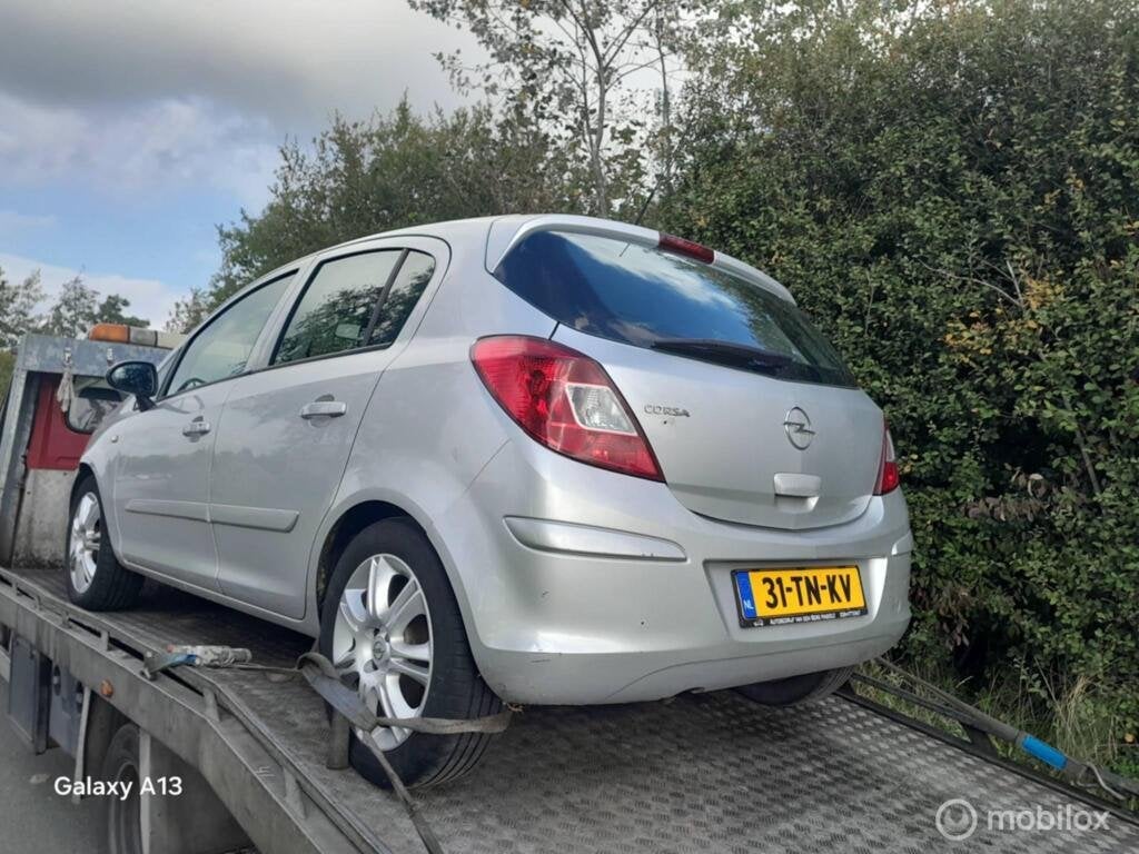 Opel Corsa 1.2-16V ONDERDELEN, Gebruikt, Opel, Opel