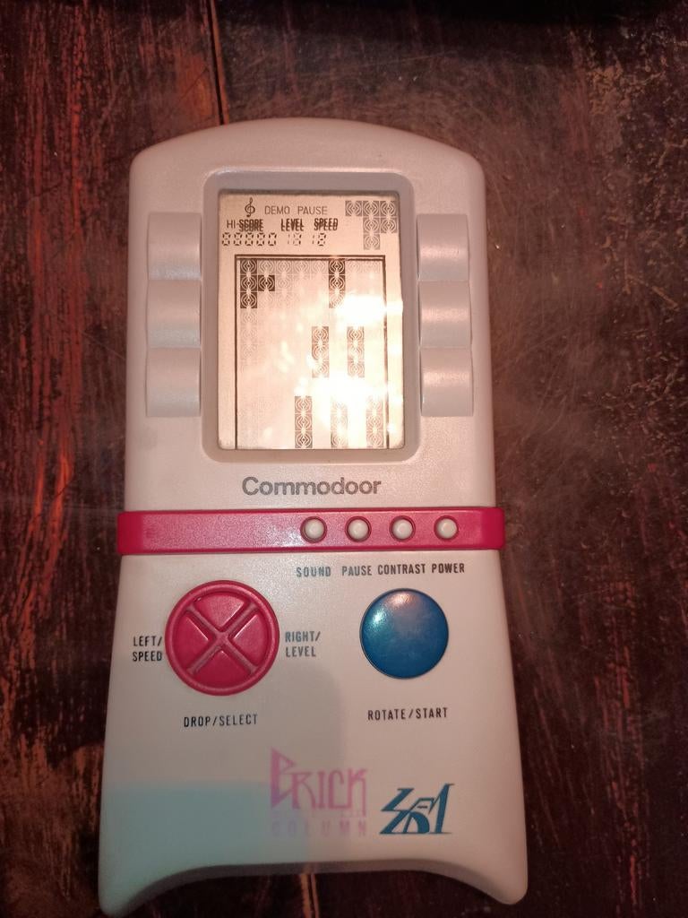 Commadoor Brick Game 26 in 1 - Retro Handheld Console, Spelcomputers en Games, Ophalen, Overige merken, Gebruikt