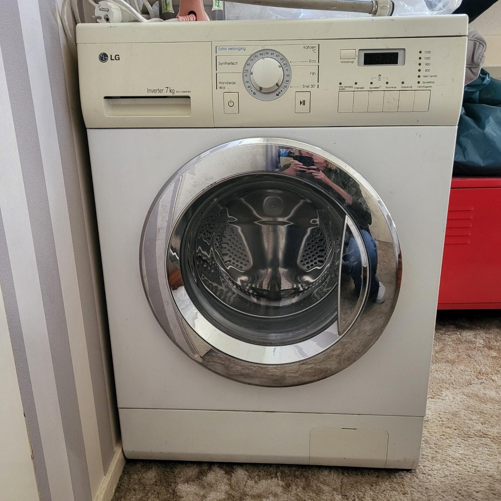 lg wasmachine, 6 tot 8 kg, Ophalen, 1200 tot 1600 toeren, 85 tot 90 cm
