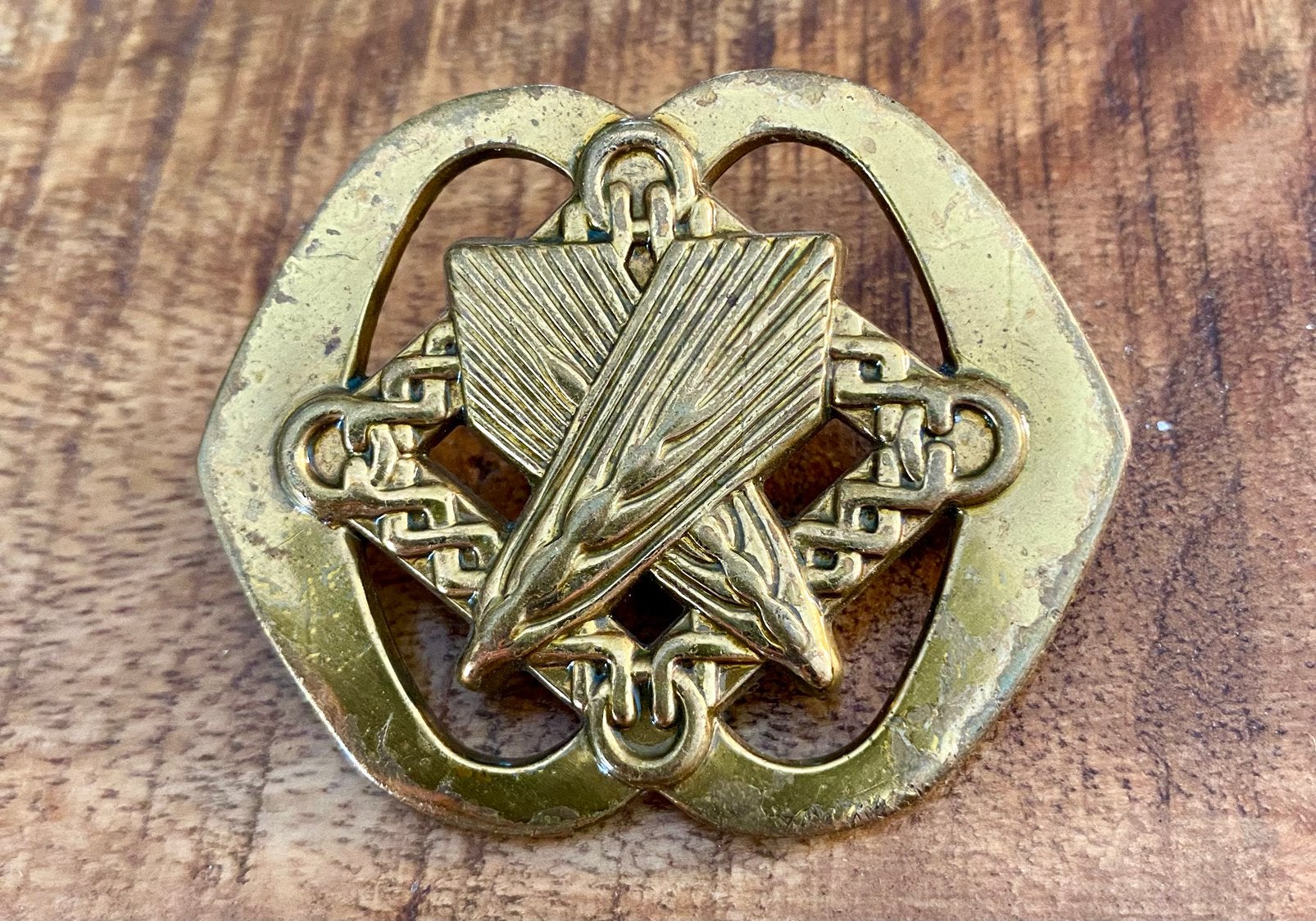 Baret embleem Verplegingstroepen 1947-1951 (later Intendance, Verzamelen, Verzenden, Landmacht, Nederland, Embleem of Badge