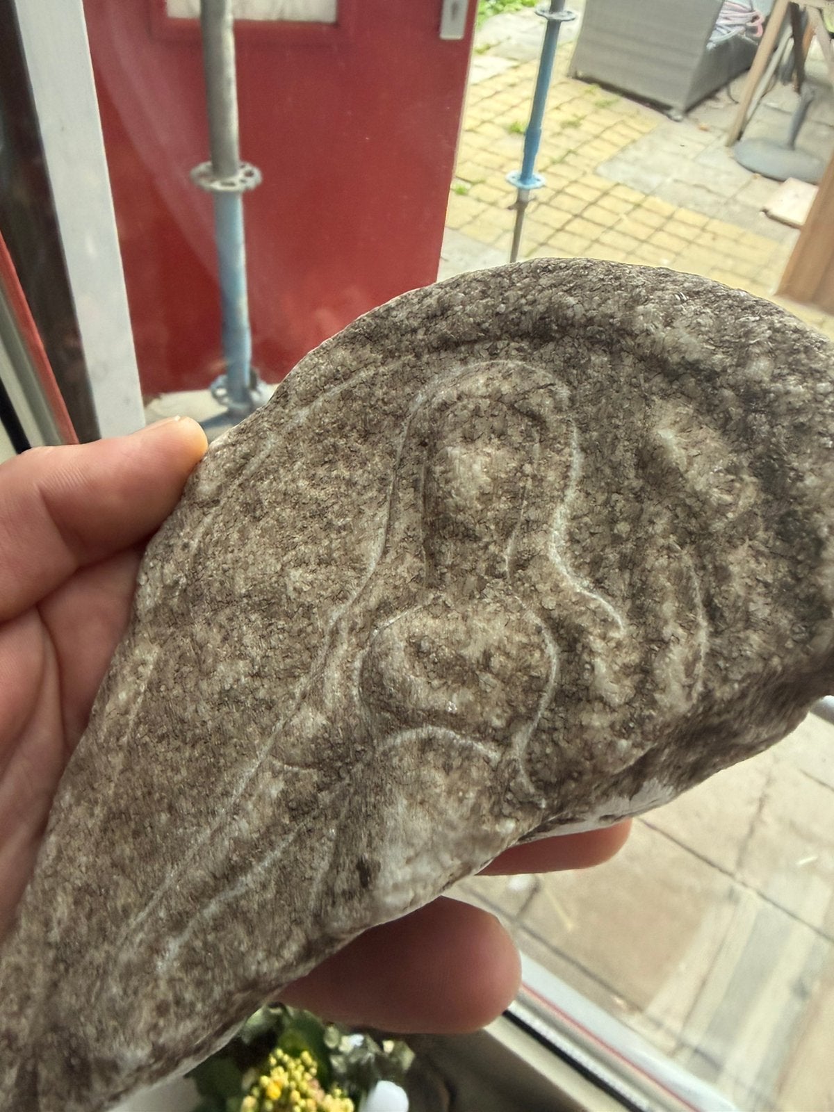 Bodemvondst/ graf vonds .etruskisch marmeren fragment, Ophalen of Verzenden, Zo goed als nieuw