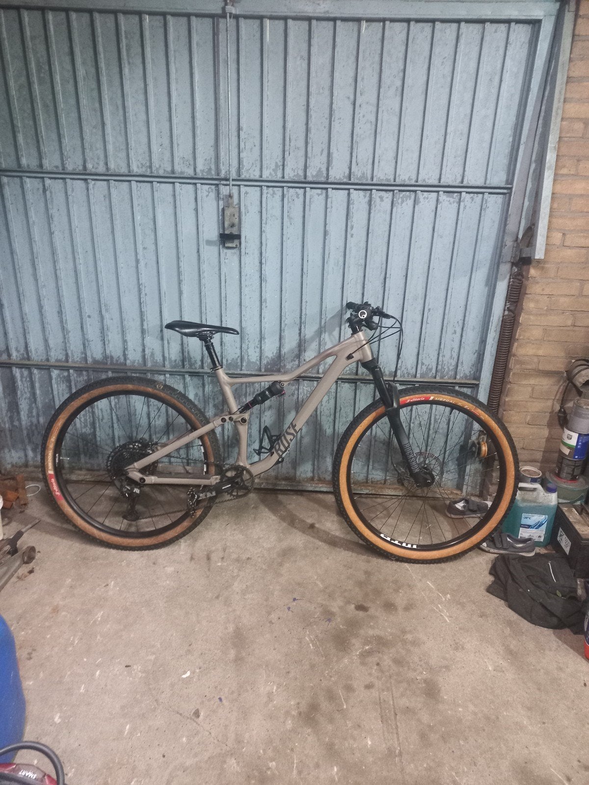 rosé ground control 1 mountainbike, 49 tot 53 cm, Zo goed als nieuw, Schijfrem, Ophalen