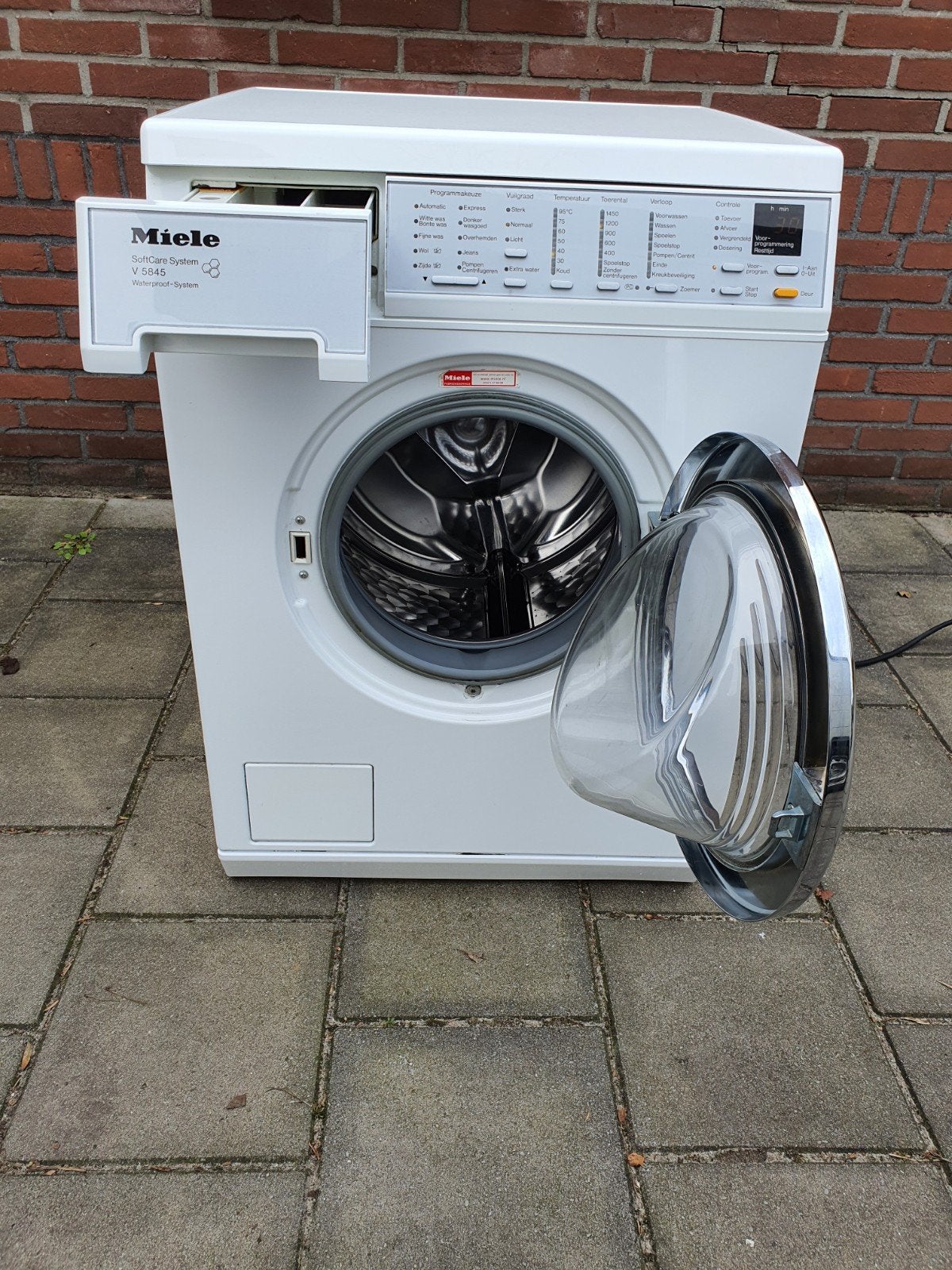 Miele SoftCare 7kg wasmachine, Ophalen, 6 tot 8 kg, Minder dan 85 cm, Voorlader