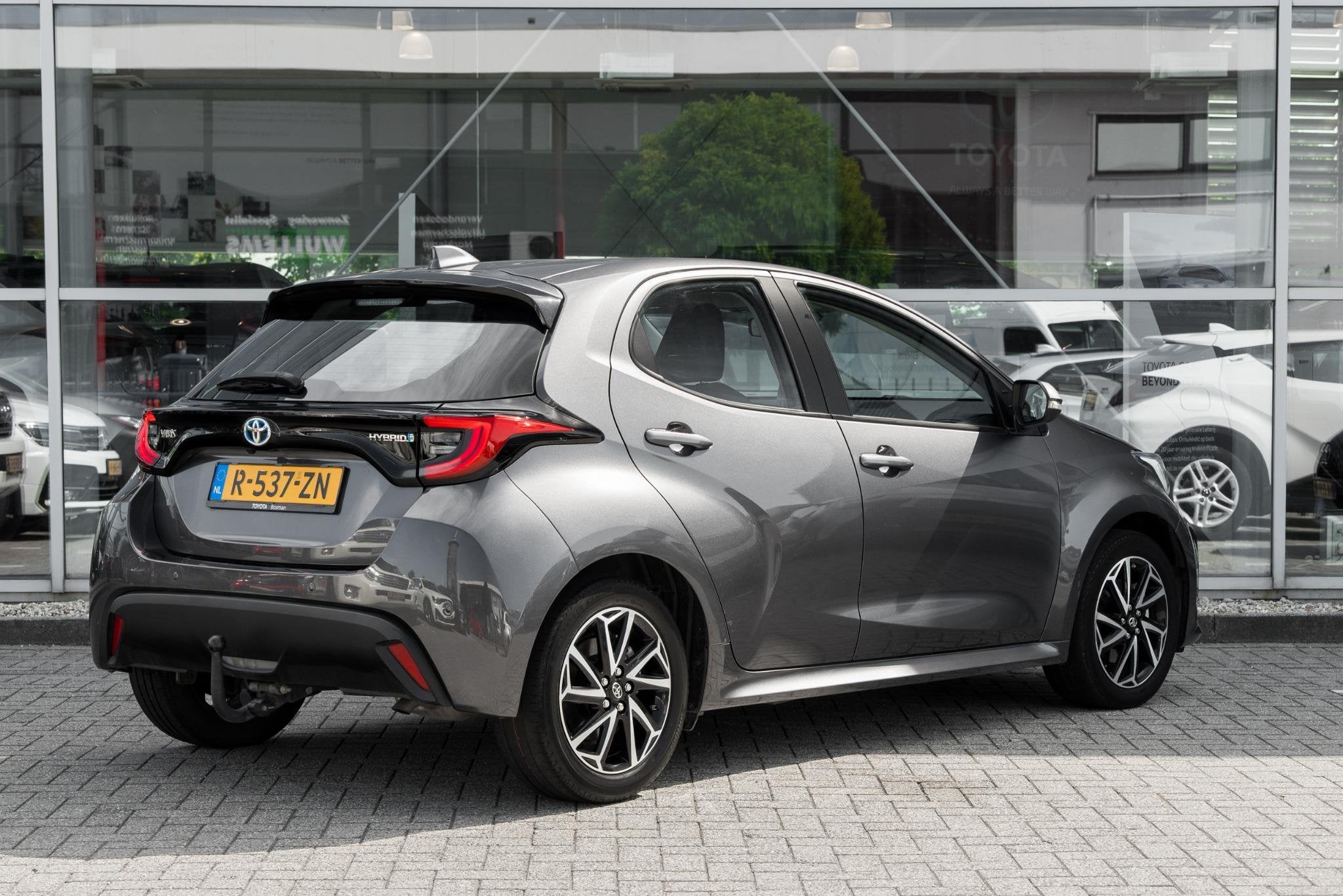 Toyota Yaris 1.5 Hybrid Dynamic, Gebruikt, Euro 6, Automatische klimaatregeling, 49 €/maand