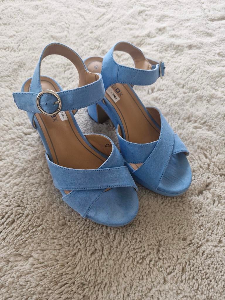 Open schoen met hak - Maat 37, Blauw, Gedragen, Sandalen of Muiltjes, Ophalen of Verzenden