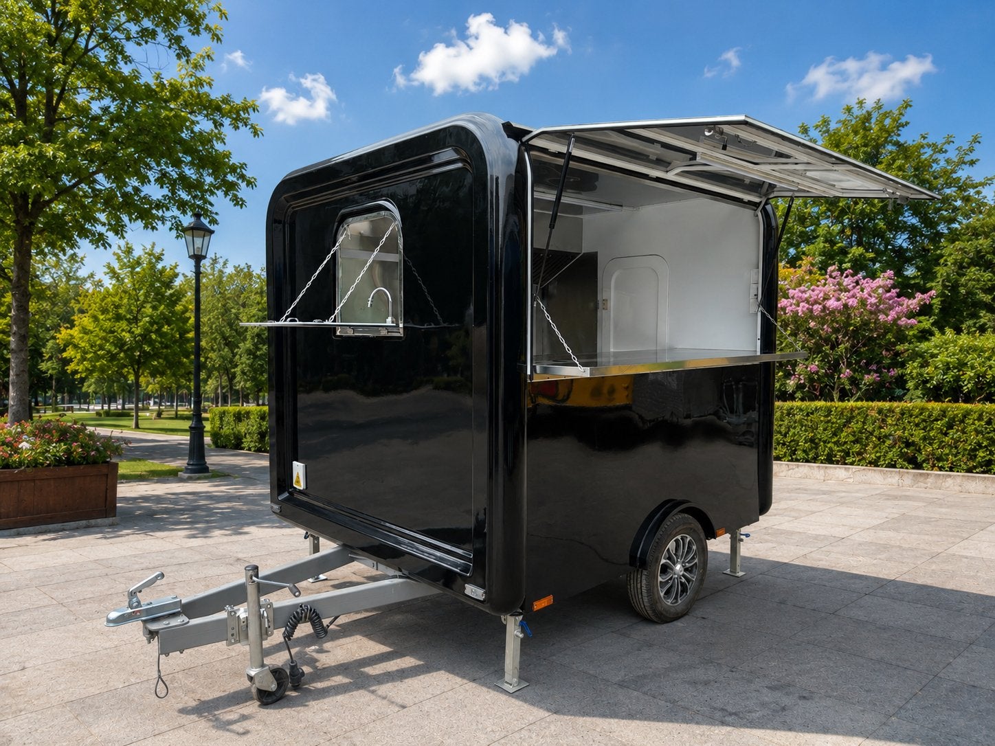 foodtrailer / foodtruck GT Compact pro 200 op voorraad, Ophalen, Geldertrucks, Support@geldertrucks.nl, Celsiusstraat