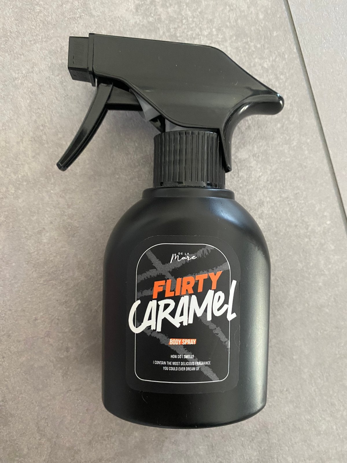 Lush dupe flirty caramel body spray, Ophalen of Verzenden, Nieuw