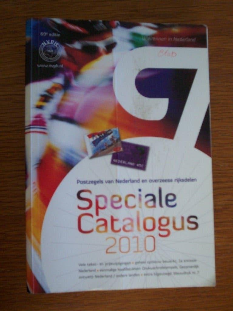 POSTZEGEL CATALOGUS, Ophalen of Verzenden, Gelezen