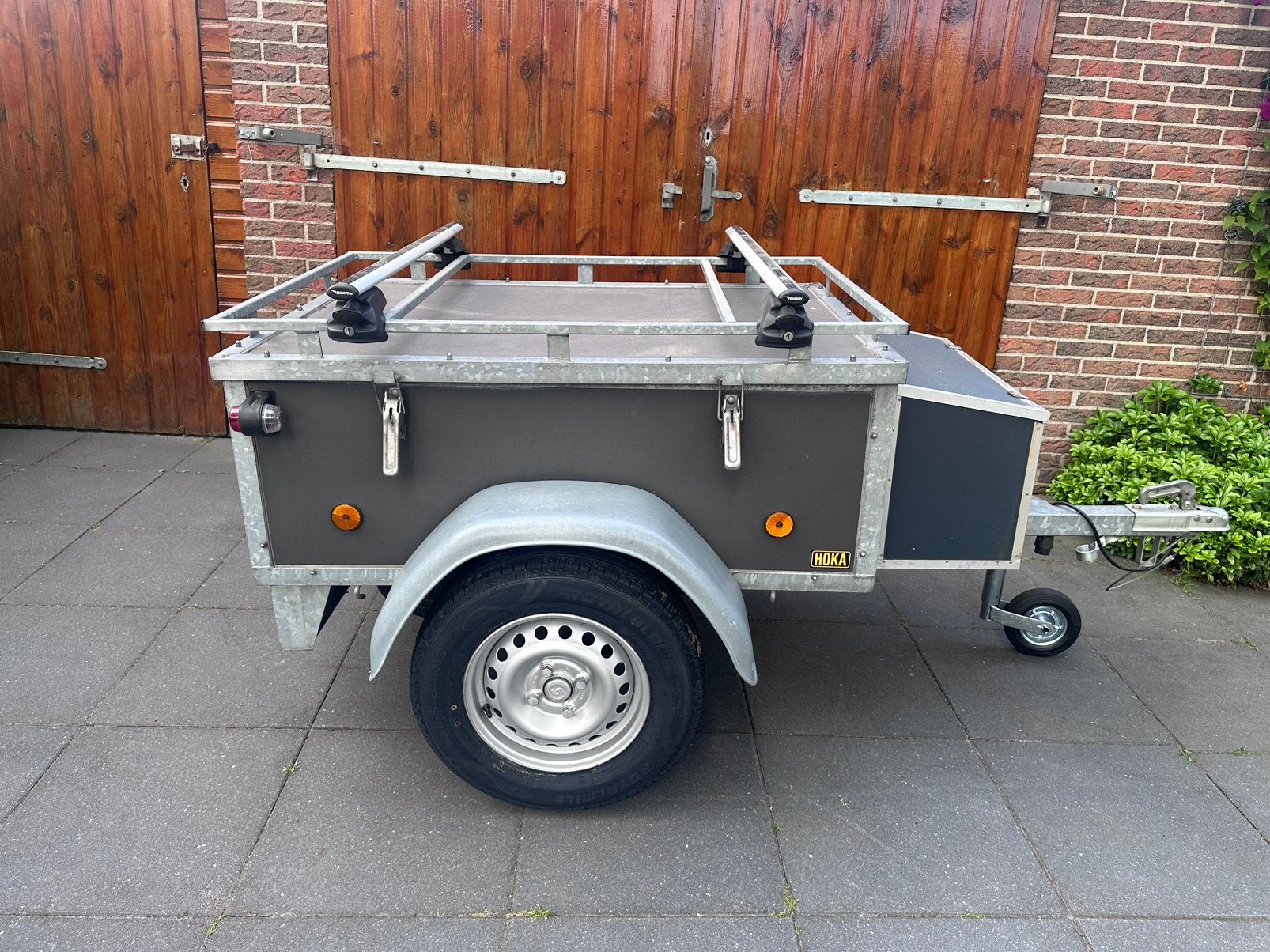Hoka bagagewagen gesloten aanhanger, Ophalen, Gebruikt