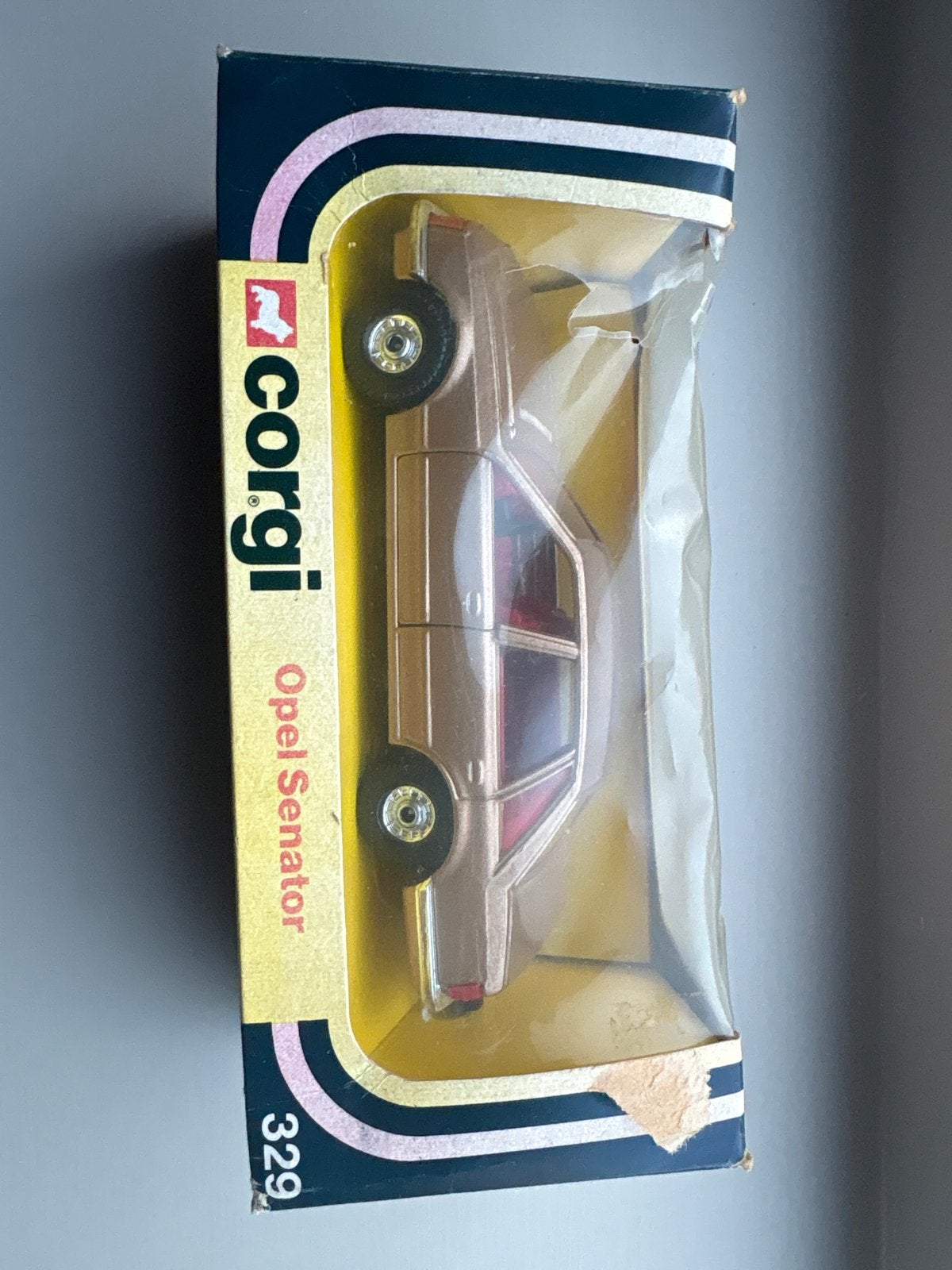 Corgi Opel Senator 329, Ophalen of Verzenden, Nieuw, Auto, Corgi