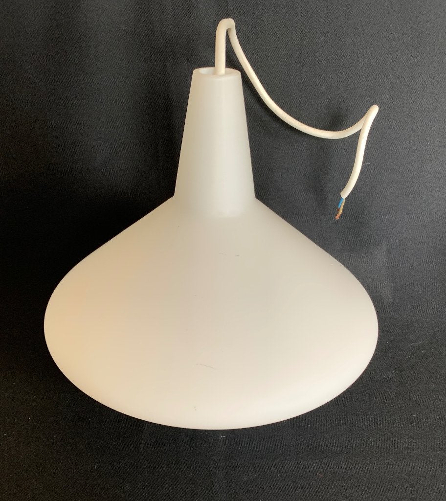 Opalineglazen hanglamp waarschijnlijk van Lisa Johansson, Ophalen, Glas, E27 (groot)