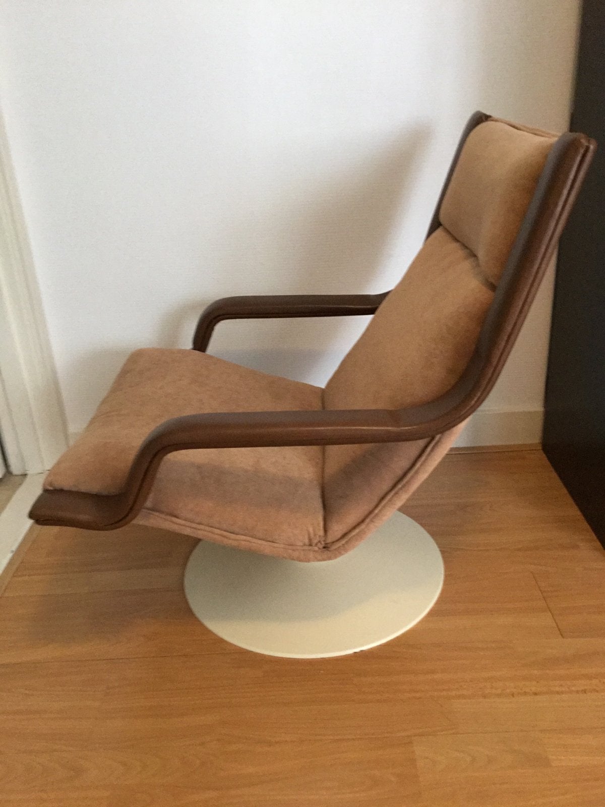 Vintage Artifort F140 Draaistoel Geoffrey D. Hartcourt ‘70’s, Ophalen