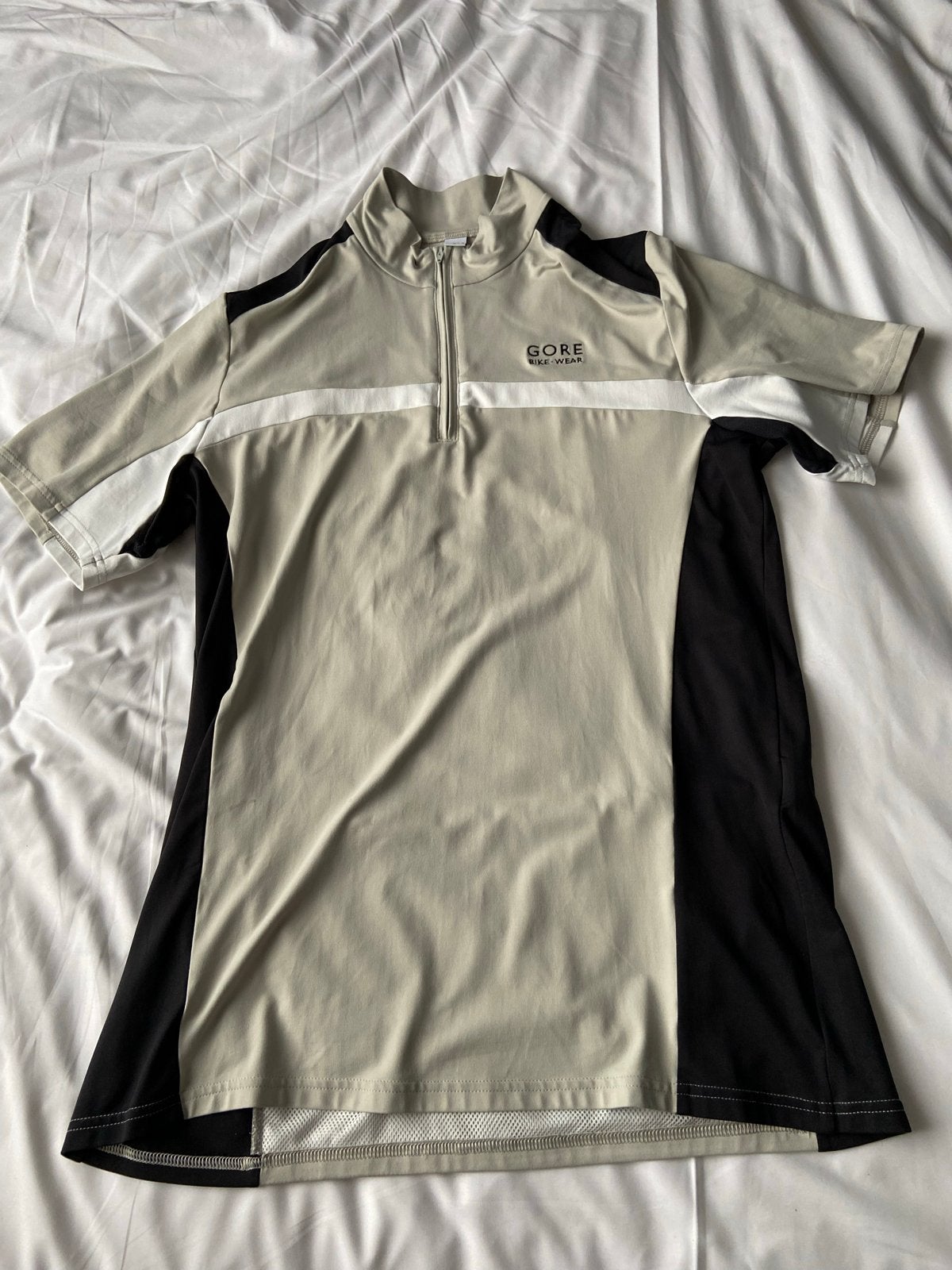 Gore Wielershirt - Zo goed als nieuw - Maat M (valt als L), Fietsen en Brommers, Fietsaccessoires | Fietskleding, Heren, Ophalen of Verzenden