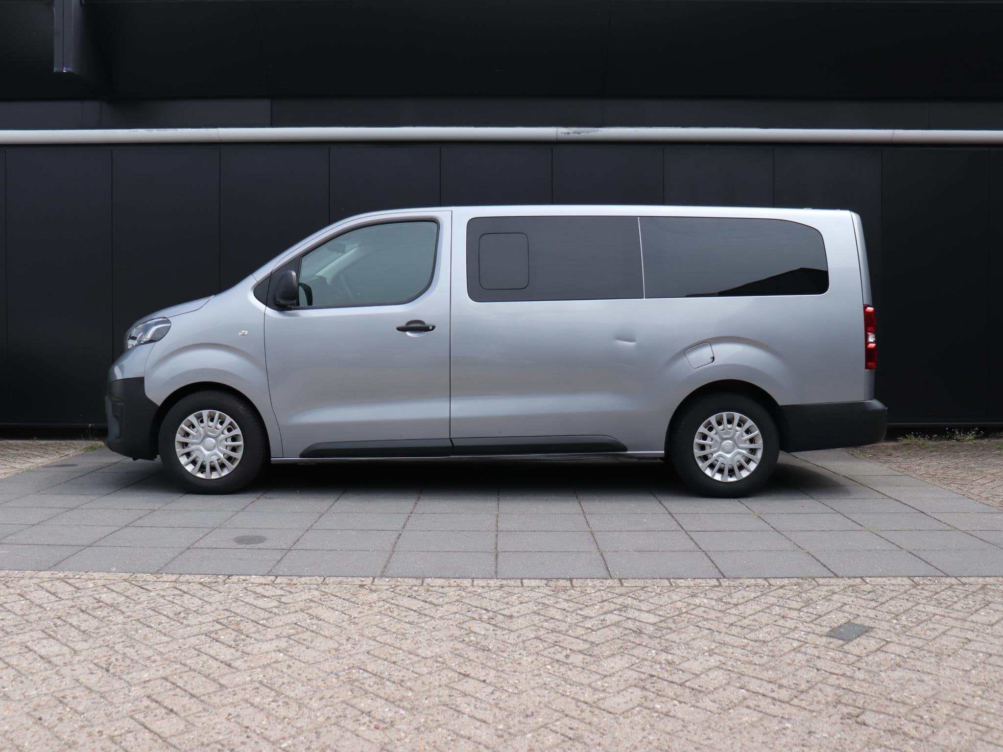 Toyota PROACE Shuttle 1.5 D-4D Cool Long | 9 PERS. | CRUISE, Auto's, Toyota, Voorwielaandrijving, Gebruikt, Euro 6, ProAce