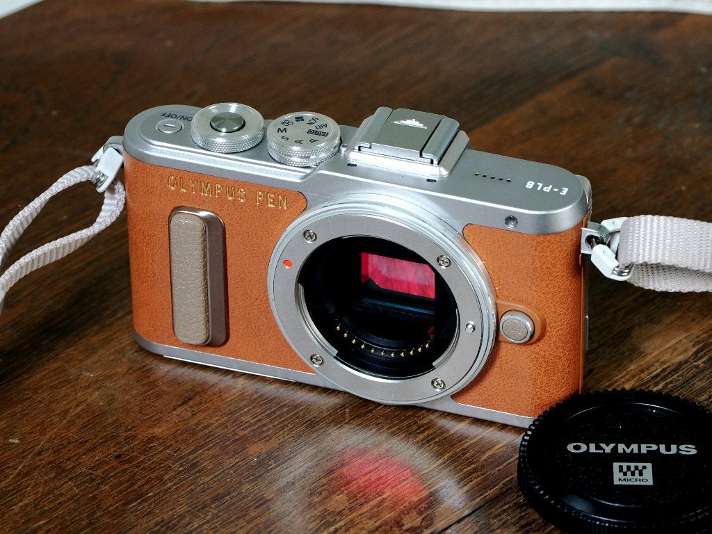 Olympus PEN E-PL8 body, vrijwel nieuw, 16 megapixels, Ophalen of Verzenden, Zo goed als nieuw, Olympus
