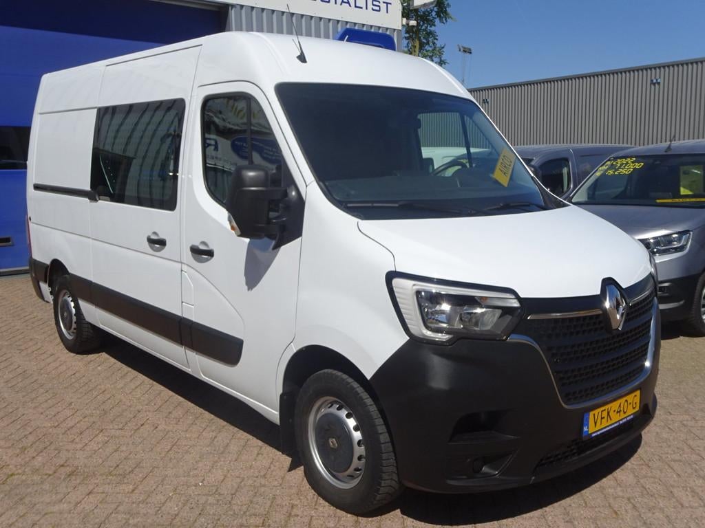 Renault Master T35 2.3 dCi 135 PK L2H2 GROOT NAVI AIRCO TREK, Auto's, Bestelauto's, Voorwielaandrijving, Gebruikt, 4 cilinders