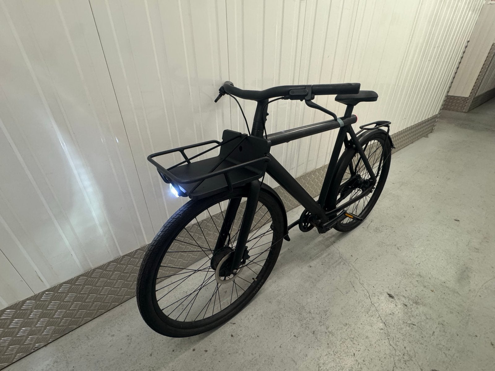 VanMoof S3 Zwart - Verbeterde Kabelboom & Stuurbegrenzing, Fietsen en Brommers, Ophalen, Zo goed als nieuw, Vanmoof