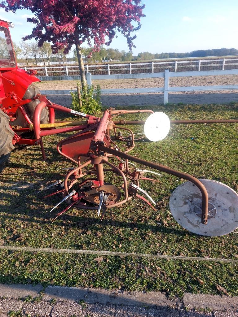 Hooi schudder rugger vicon  ploeg hooikar/wagen, Ophalen, Veehouderij, Weidebouw