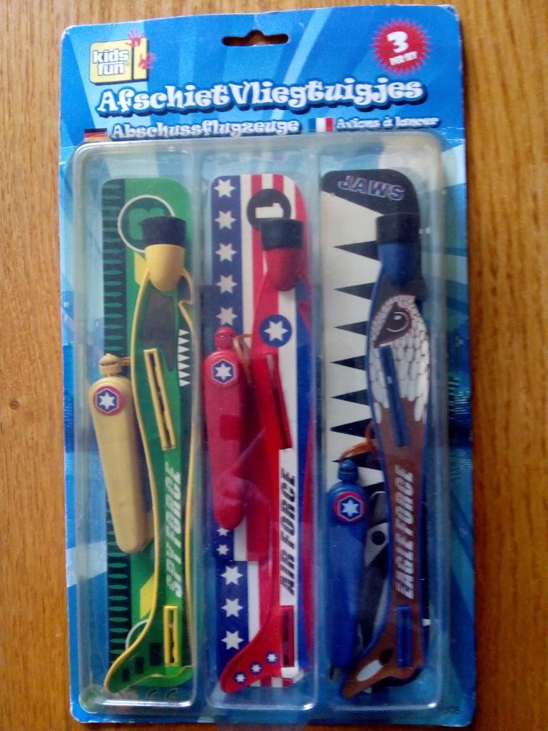 3 werp vliegtuigjes / afschiet vliegtuig, Ophalen of Verzenden, Zo goed als nieuw