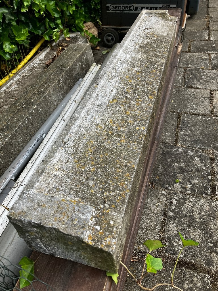 Raamdorpels beton 120 x 18 x 12 (2x), Ophalen, Gebruikt, Beton