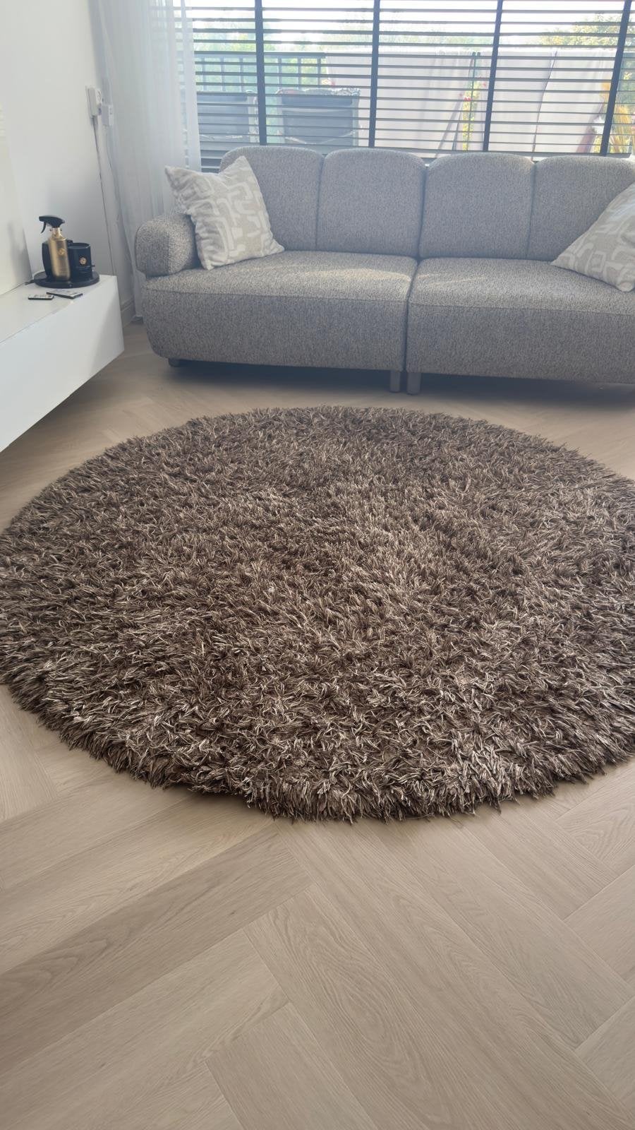 Rond bruin hoogpolig vloerkleed - 2 meter diameter, Huis en Inrichting, Ophalen, Gebruikt, Bruin, Rond