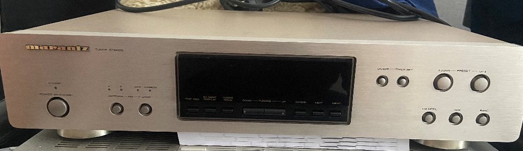 Marantz ST6000 FM/AM Tuner – Nieuwstaat – Eerste eigenaar, Ophalen of Verzenden, Zo goed als nieuw, Analoog