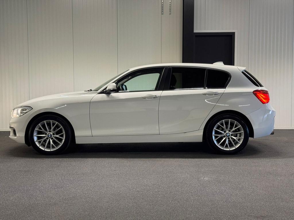 BMW 1-serie 118i Corporate Lease Executive (CRUISE, NAVI, ST, Gebruikt, Automatische klimaatregeling, Wit, Bedrijf
