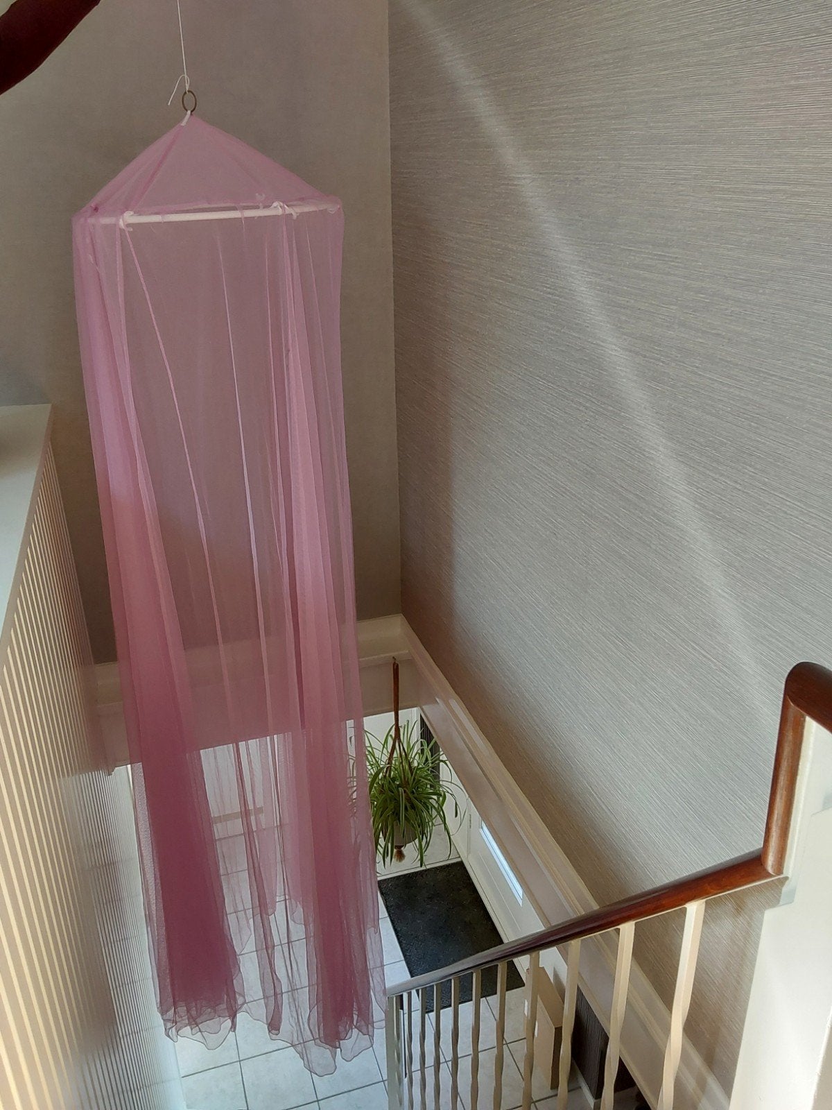 Roze klamboe voor babybedje of decoratie, Ophalen of Verzenden, Zo goed als nieuw, Overige typen