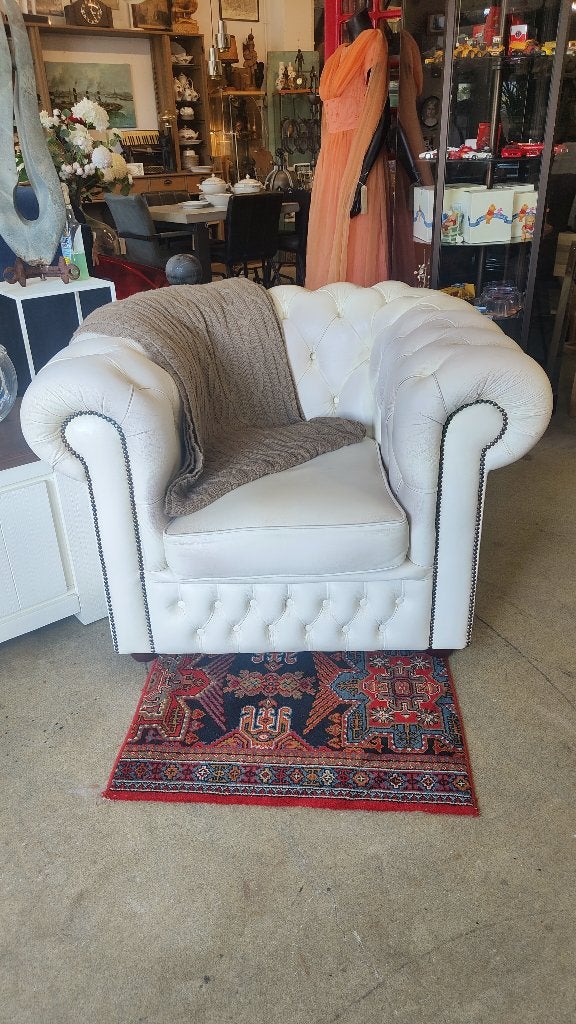 Originele Engelse Chesterfield Clubfauteuil made in UK, Huis en Inrichting, Ophalen, Gebruikt, Chesterfield, 100 tot 125 cm