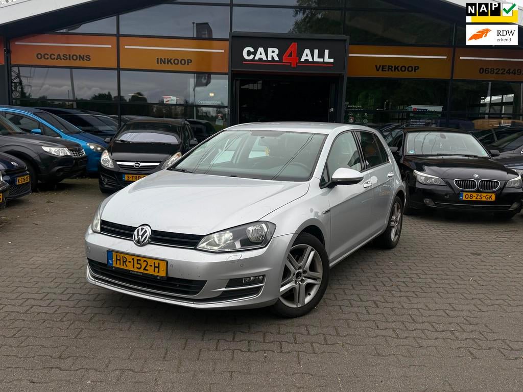 Volkswagen Golf 1.6 TDI Trendline DSG/PDC/CRUISE/NAVI/AIRCO/, Auto's, Stof, Gebruikt, 4 cilinders, Navigatiesysteem