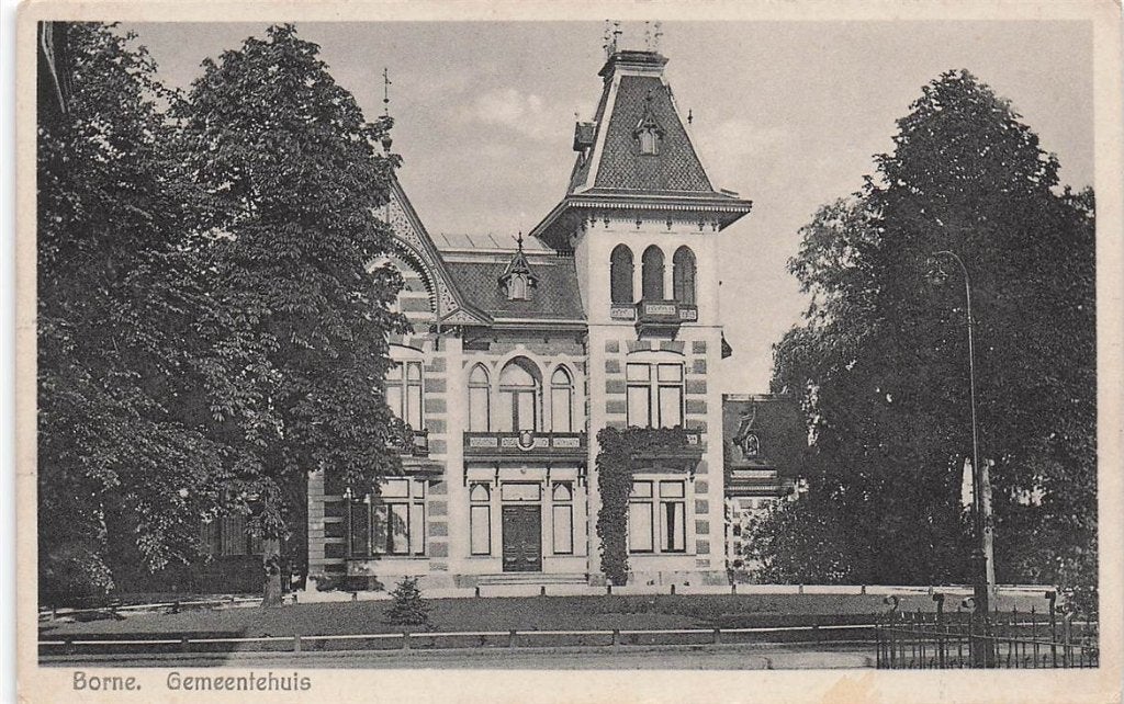 702-102-005 Borne Gemeentehuis, Verzamelen, Verzenden, Voor 1920, Overijssel
