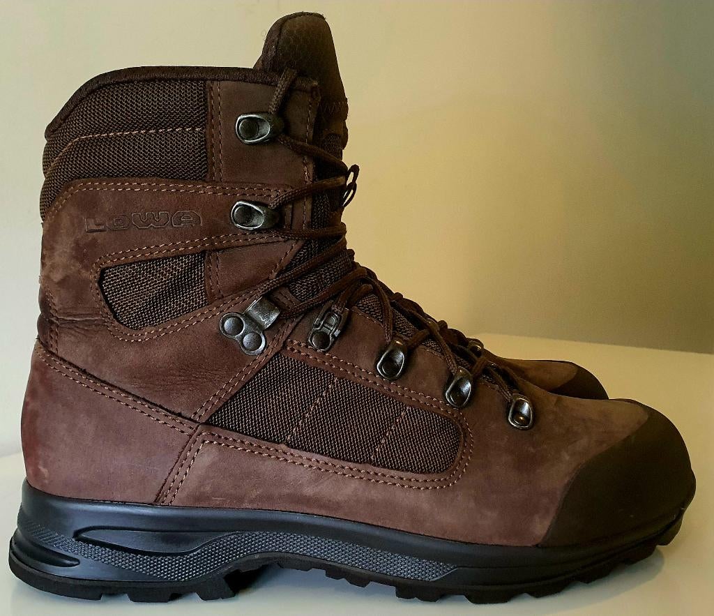 Nieuw paar Moderne Lowa Elite Evo Wandelschoenen Mt 7,5 41,5, Sport en Fitness, Bergsport en Wandelen, Verzenden, Nieuw, Schoenen