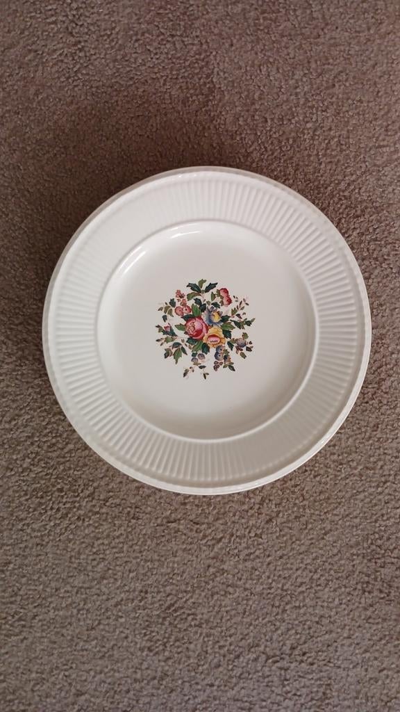 Wedgwood conway bord 23 cm, Ophalen of Verzenden