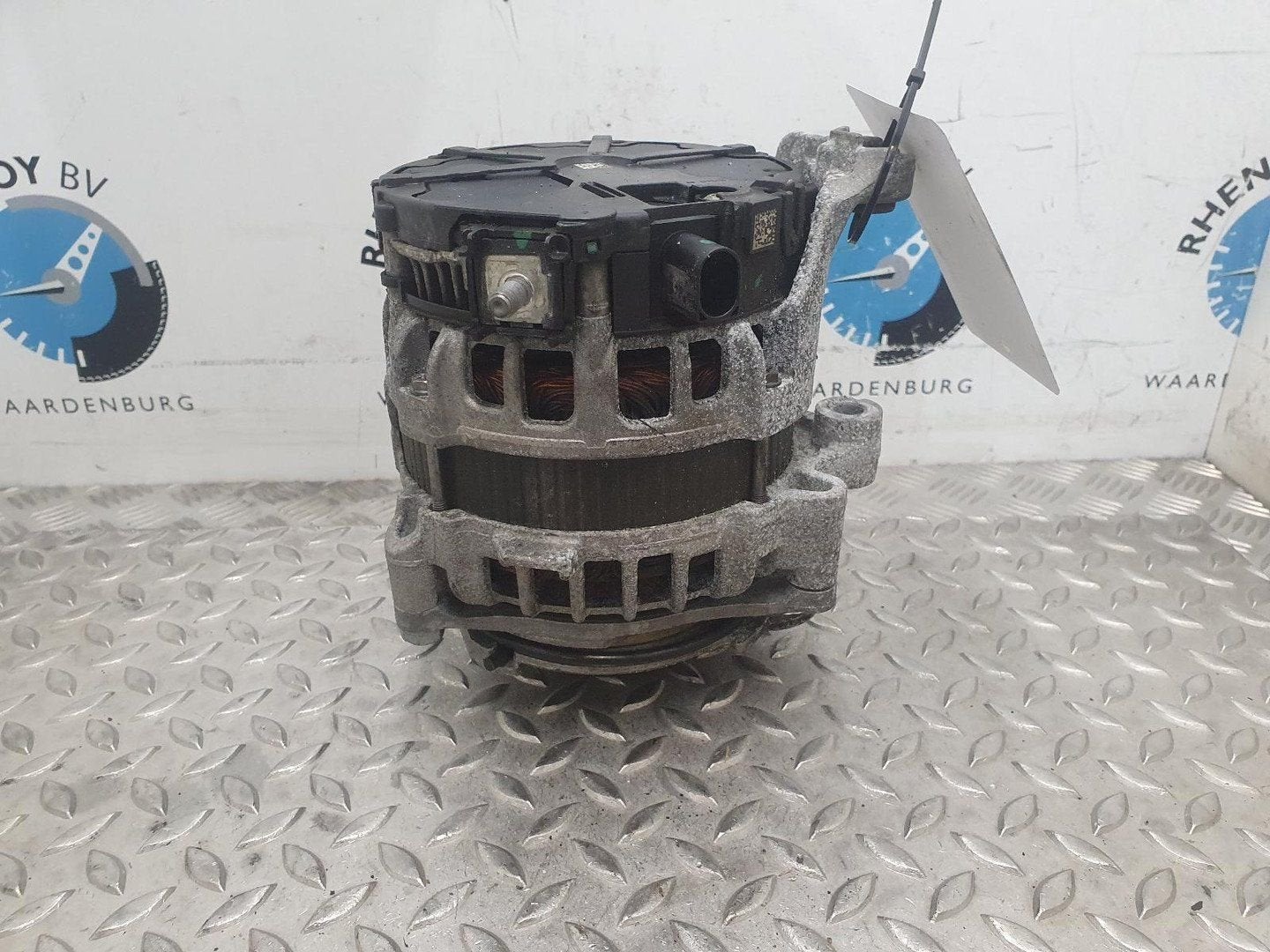BMW 5 SERIES G30 530d High Exe  DYNAMO 12318571357 2017, Ophalen of Verzenden, Gebruikt, Stiba lid