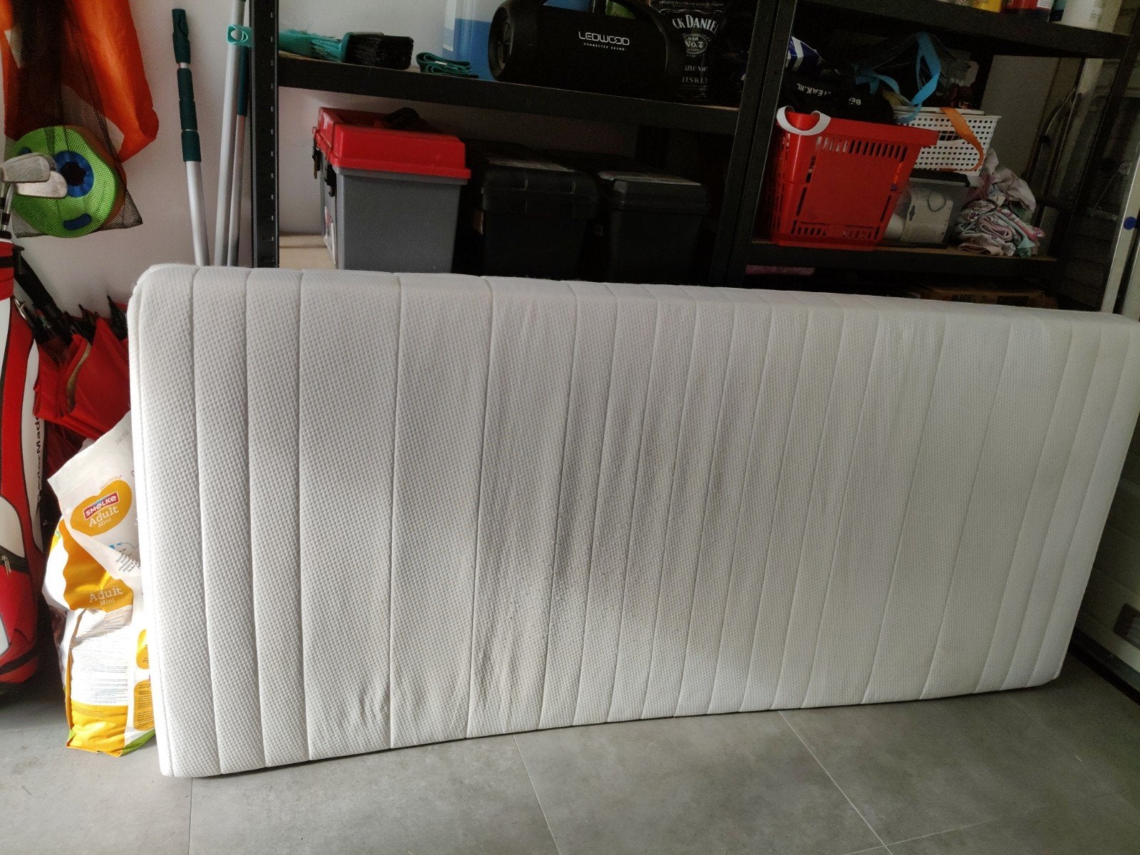 Gratis matras 90x200 cm, 2 jaar gebruikt, Gebruikt, 90 cm, Eenpersoons, Ophalen of Verzenden