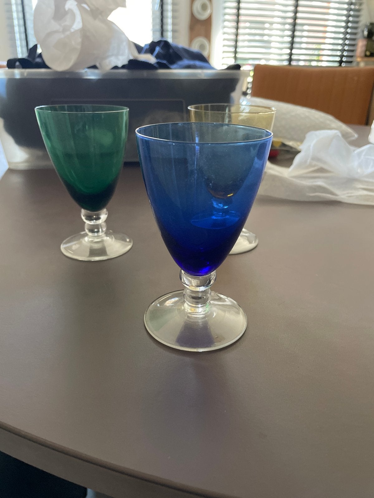 Set van 3 gekleurde wijnglazen, Antiek en Kunst, Ophalen of Verzenden