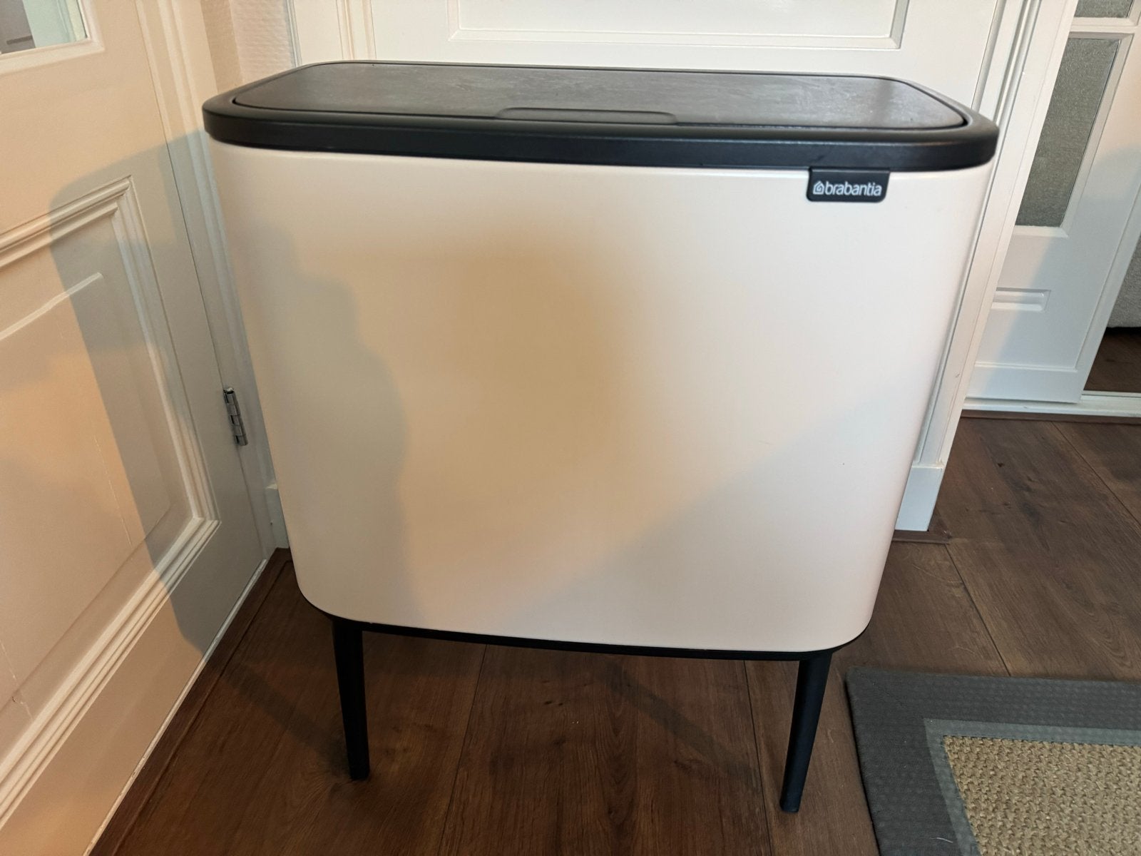 Brabantia Bo Touch Bin Afvalemmer 11 + 23 L - Soft Beige, Ophalen, 50 – 75, Zo goed als nieuw, Metaal
