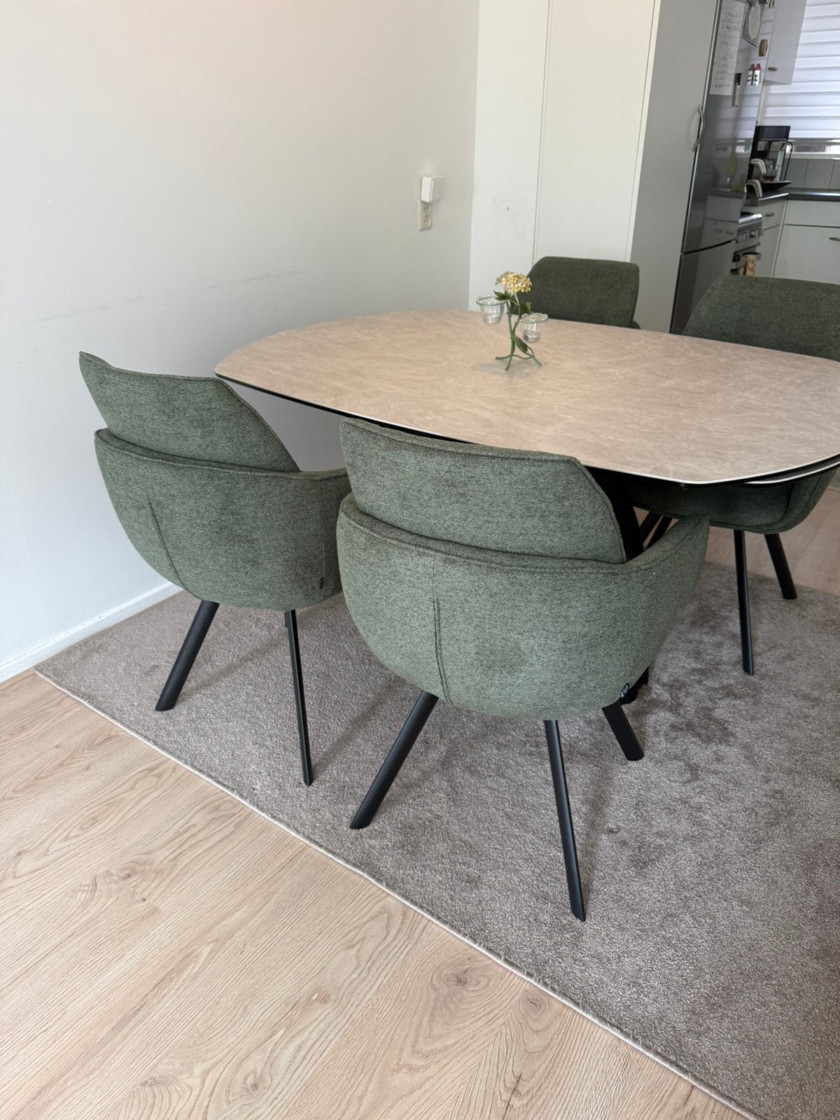 Eetkamer stoelen nieuw, Ophalen, Zo goed als nieuw, Overige kleuren, Vier