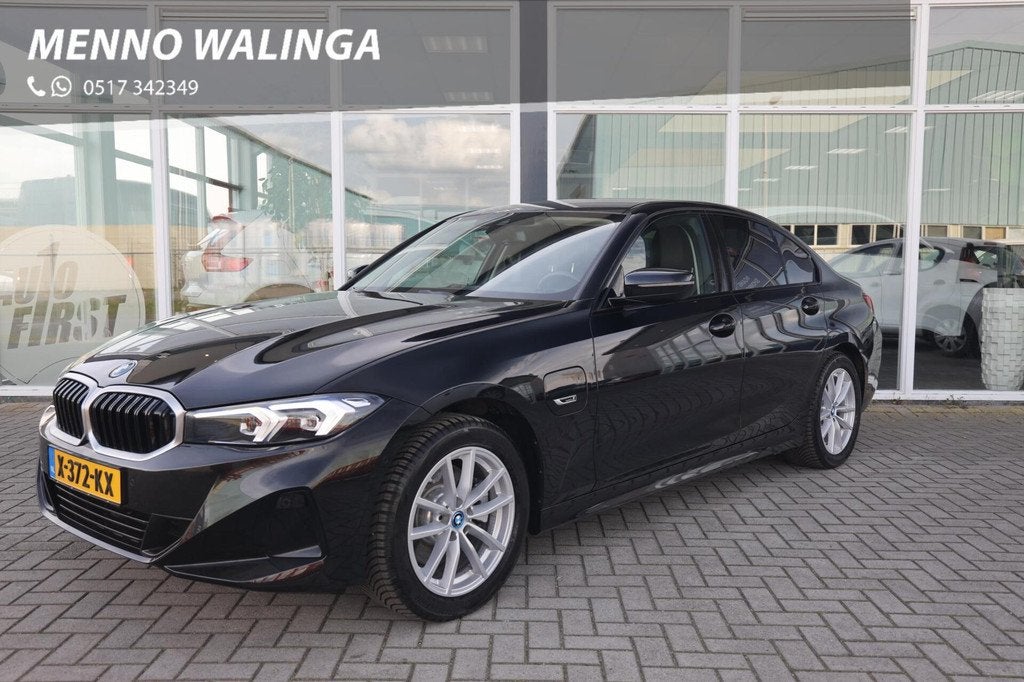 BMW 3-serie 320e|Automaat|Plug in hybride|Camera|Leer|Cruise, Auto's, BMW, Automaat, 1998 cc, Achterwielaandrijving, Gebruikt