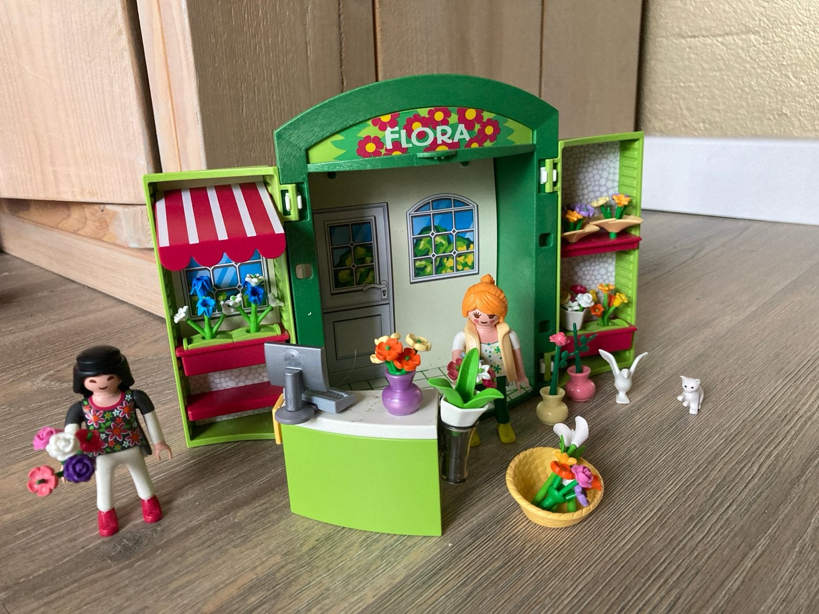Playmobil Flora Bloemenwinkel 5639 Figuren en Accessoires, Ophalen of Verzenden, Zo goed als nieuw, Jongen of Meisje