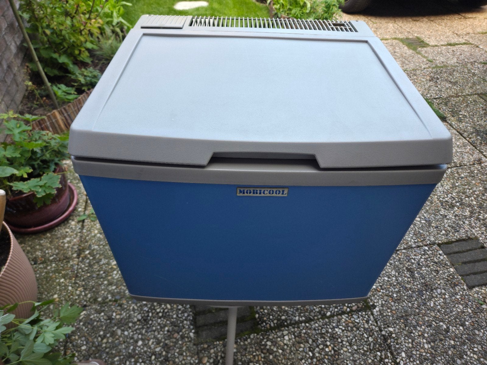 Mobicool 40 liter koelbox /12v/220v/gas, Ophalen, Gebruikt, Koelbox, Elektrisch