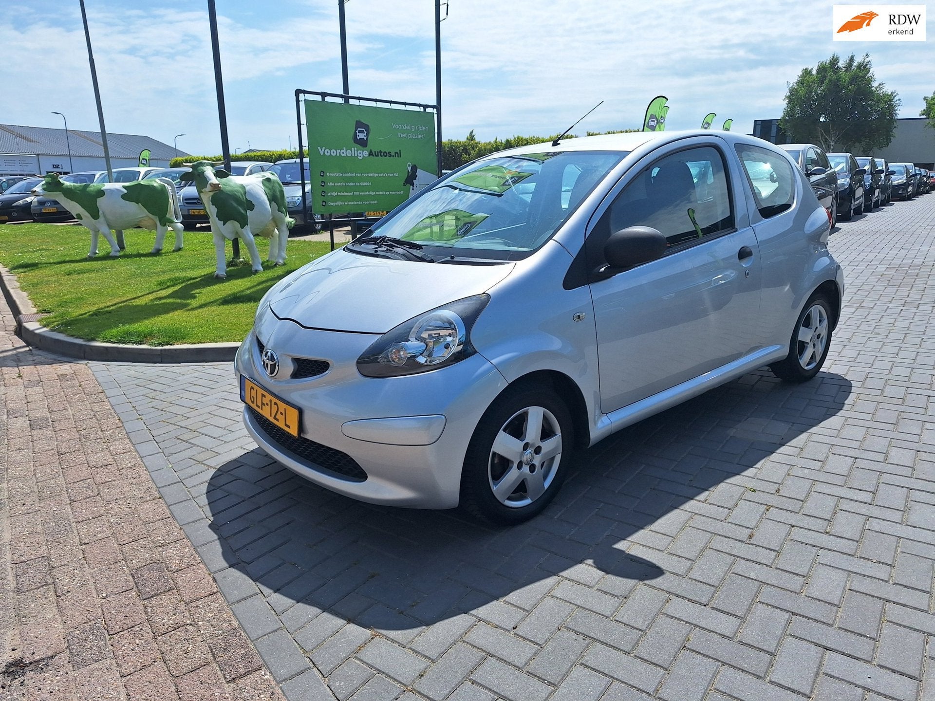 Toyota Aygo 1.0-12V / 104.194 km! / APK mei 2027, Auto's, Toyota, Voorwielaandrijving, Gebruikt, 4 stoelen, Bedrijf