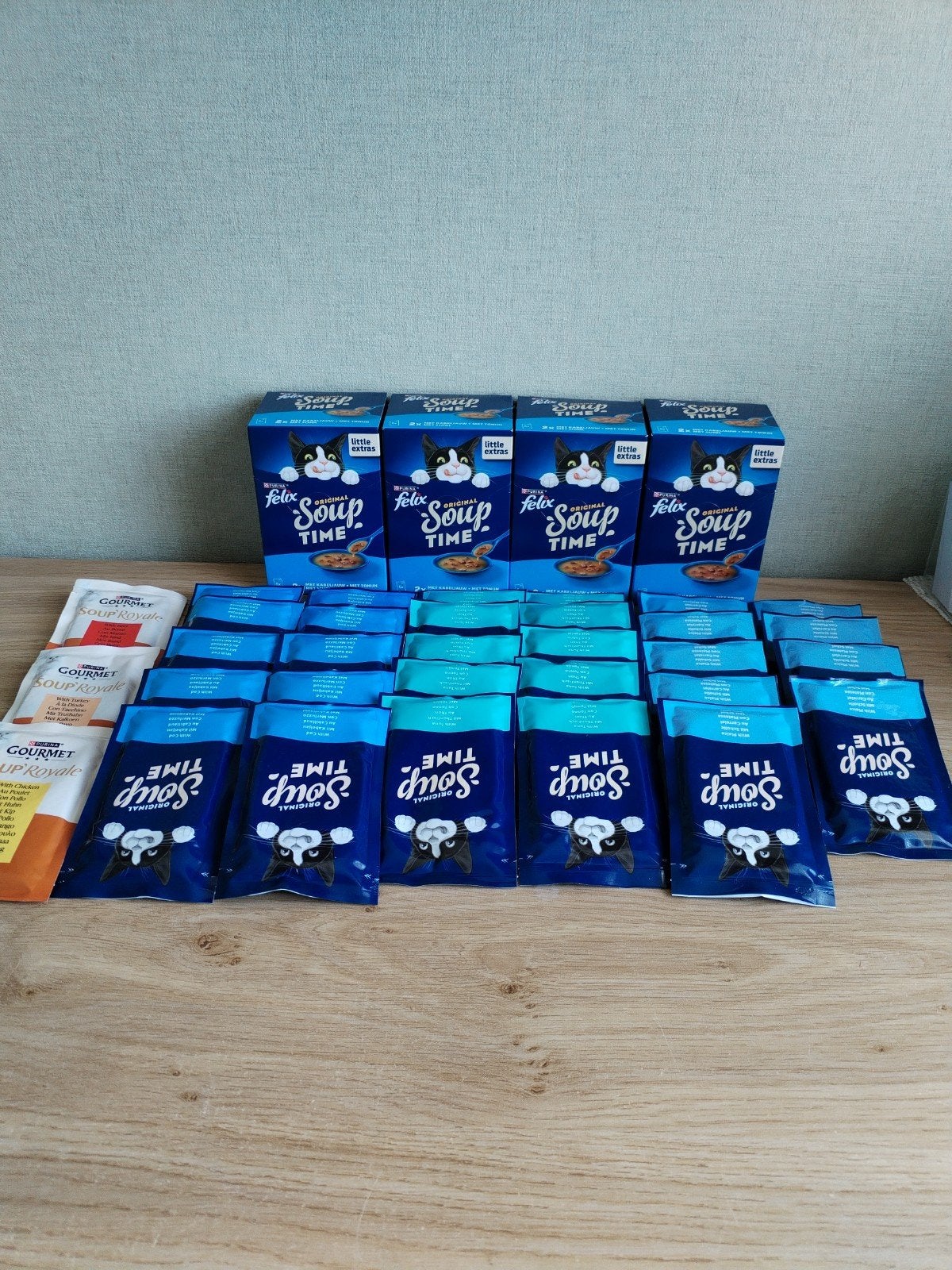 Felix soup 53 zakjes + 3 zakjes Gourmet soup, Dieren en Toebehoren, Dierenvoeding, Ophalen, Kat