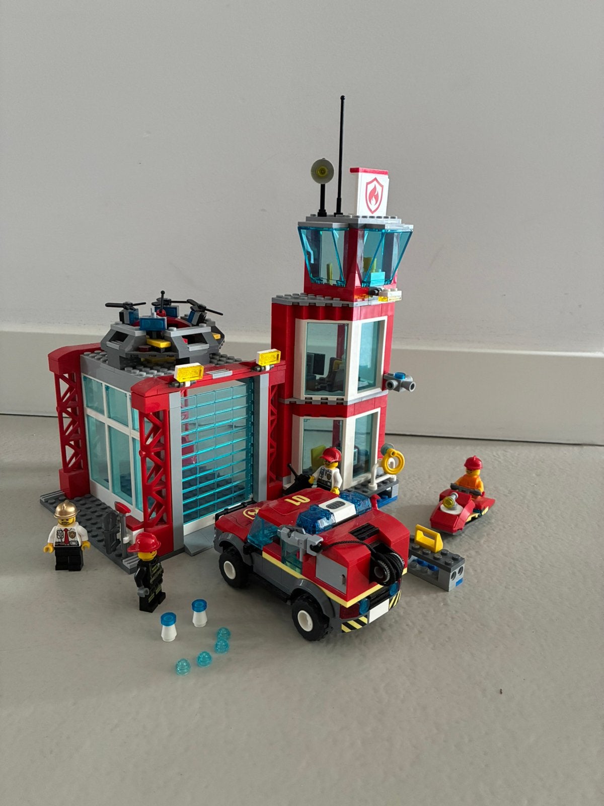 Lego Brandweerkazerne 60215, Verzenden, Zo goed als nieuw, Lego, City