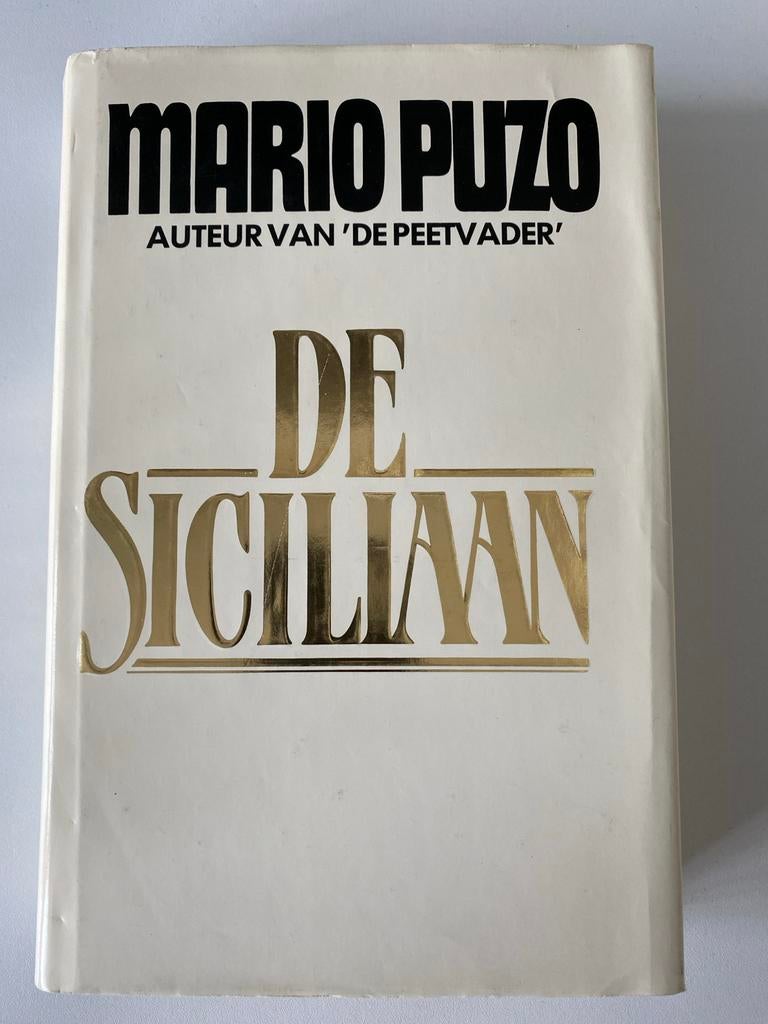 Boek: De Siciliaan - Mario Puzo, Boeken, Ophalen of Verzenden, Gelezen
