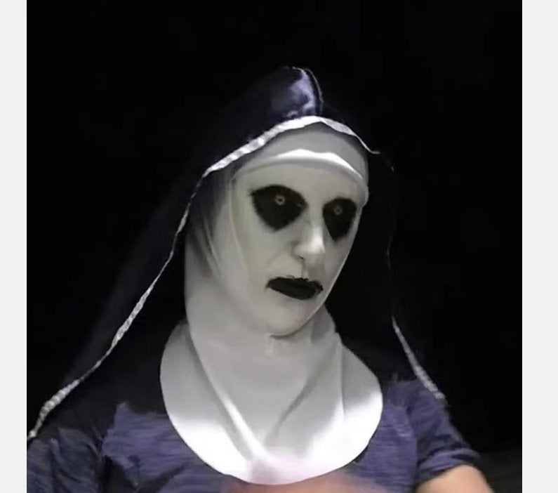 The Nun full face latex horror masker incl hoofddoek, Ophalen of Verzenden, Nieuw, Halloween of Griezel